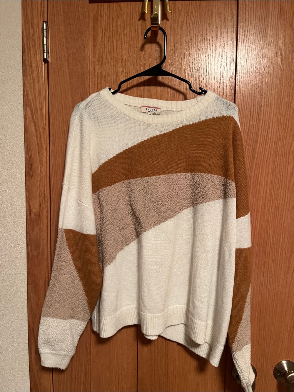 Andree Cream, Brown & Tan Graphic Crewneck Sweater